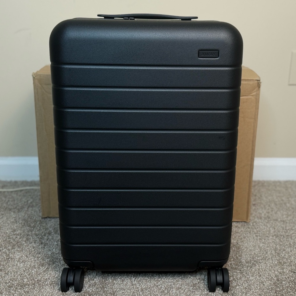 Away Bigger carry on